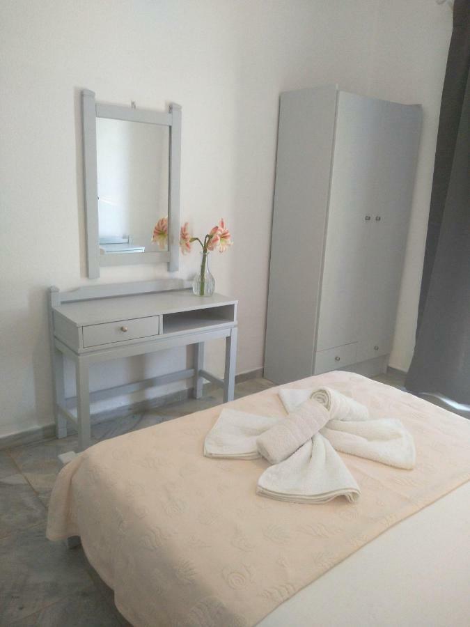 Alikí Galaxy Apartments מראה חיצוני תמונה
