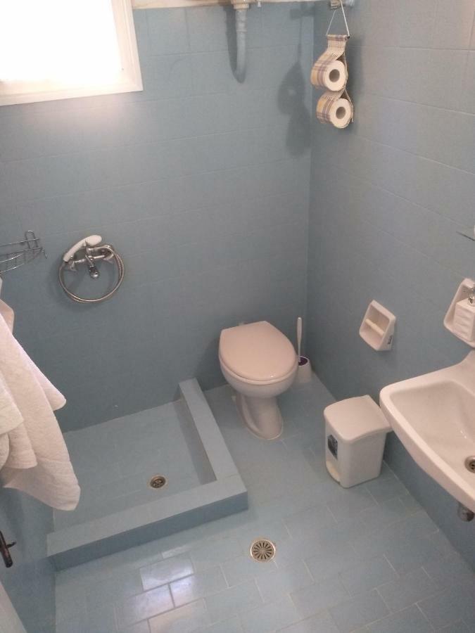 Alikí Galaxy Apartments מראה חיצוני תמונה